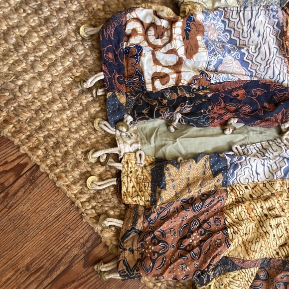 Unique Nativewear Designs cropped quilted Jacket - Picture 3 of 7